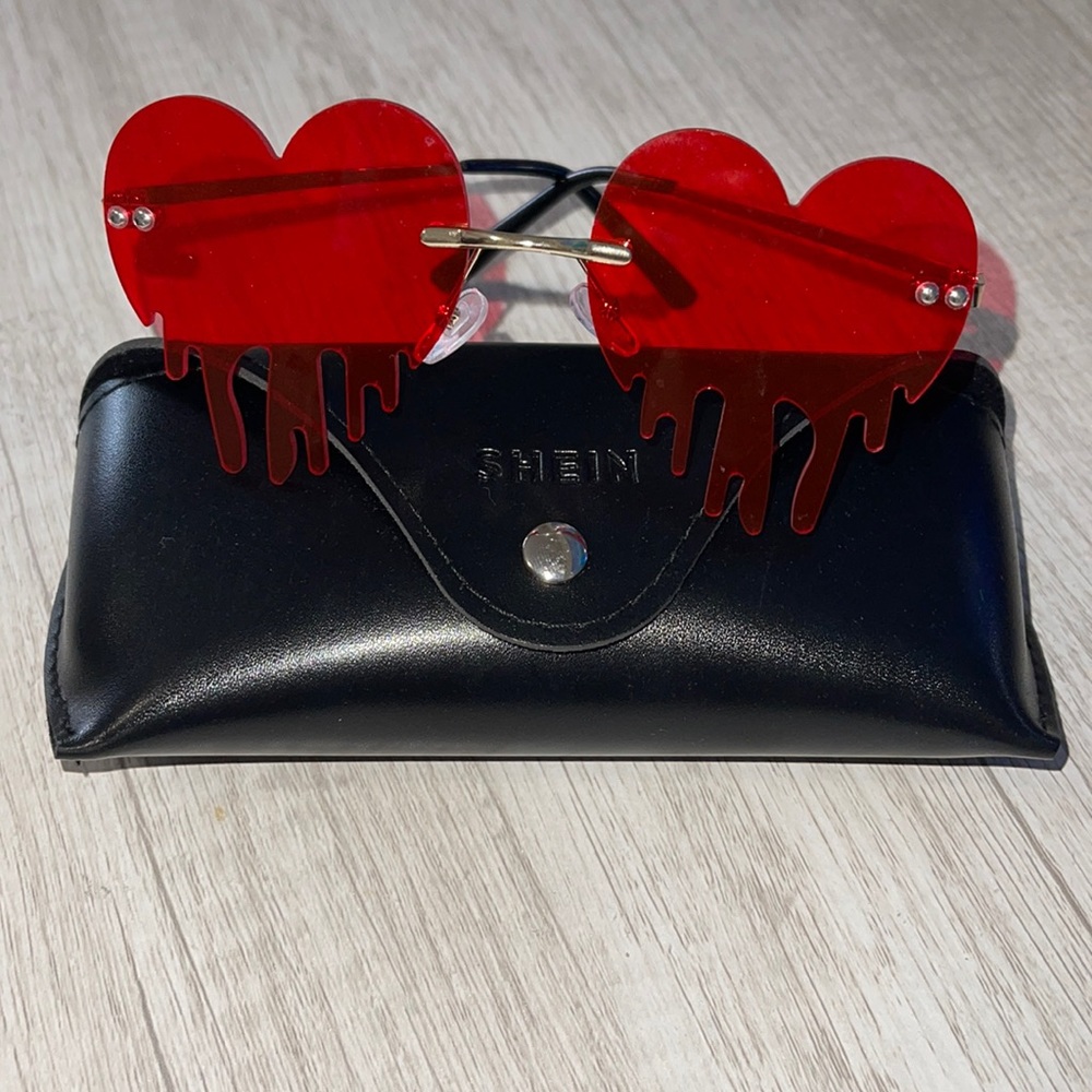 Red Heart Eyeglasses